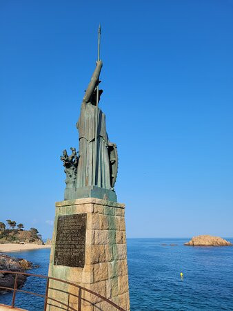 Estatua De Minerva景点图片