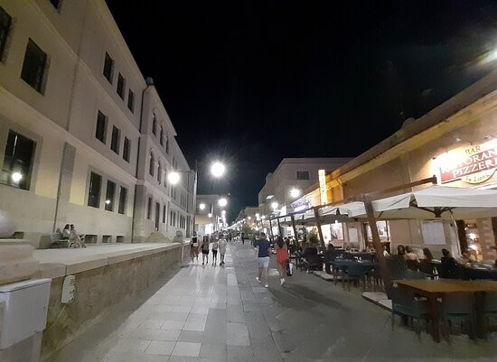 Corso Umberto I-奥尔比亚必去景点