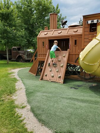 Clovermead-Aylmer必去景点