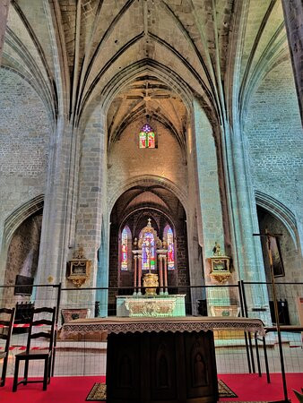 Abbatiale Saint-Geraud-奥里亚克必去景点