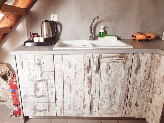 Aquarella Apartments主图