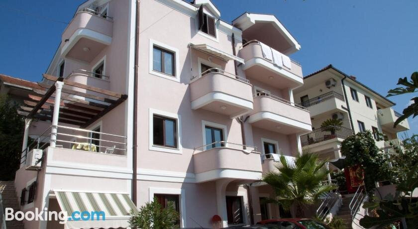 Apartments Maslina主图