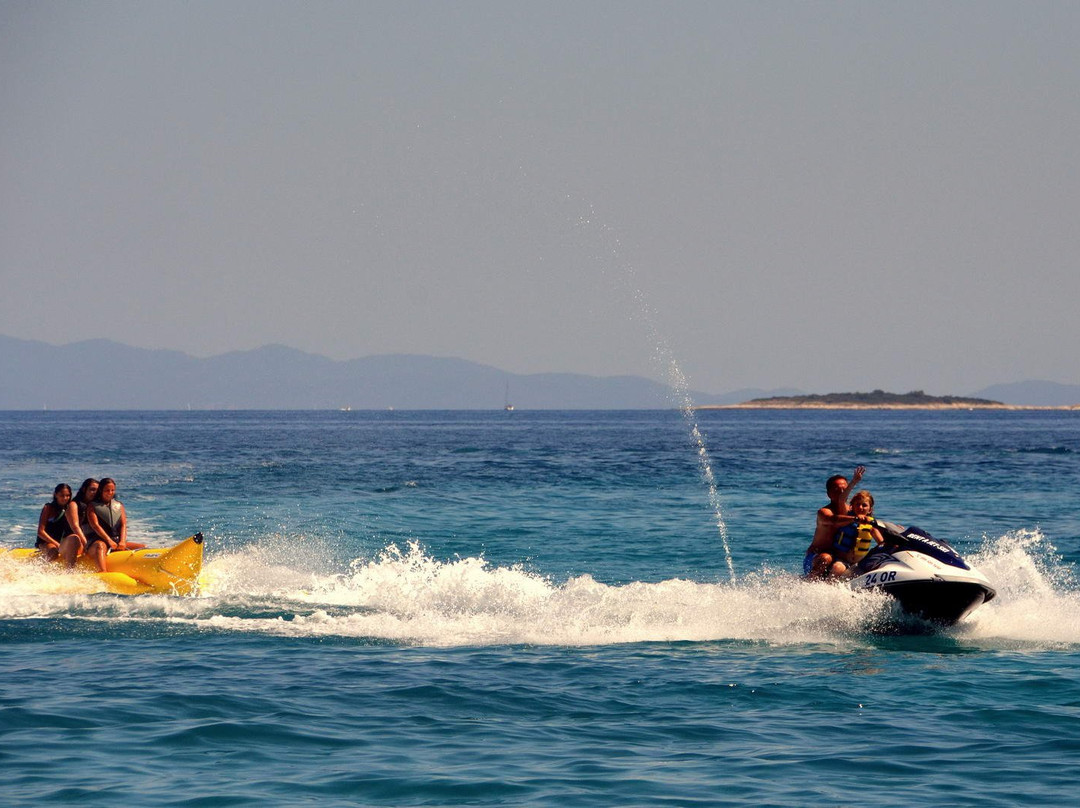 Orebic Boat Rent-奥雷比奇必去景点