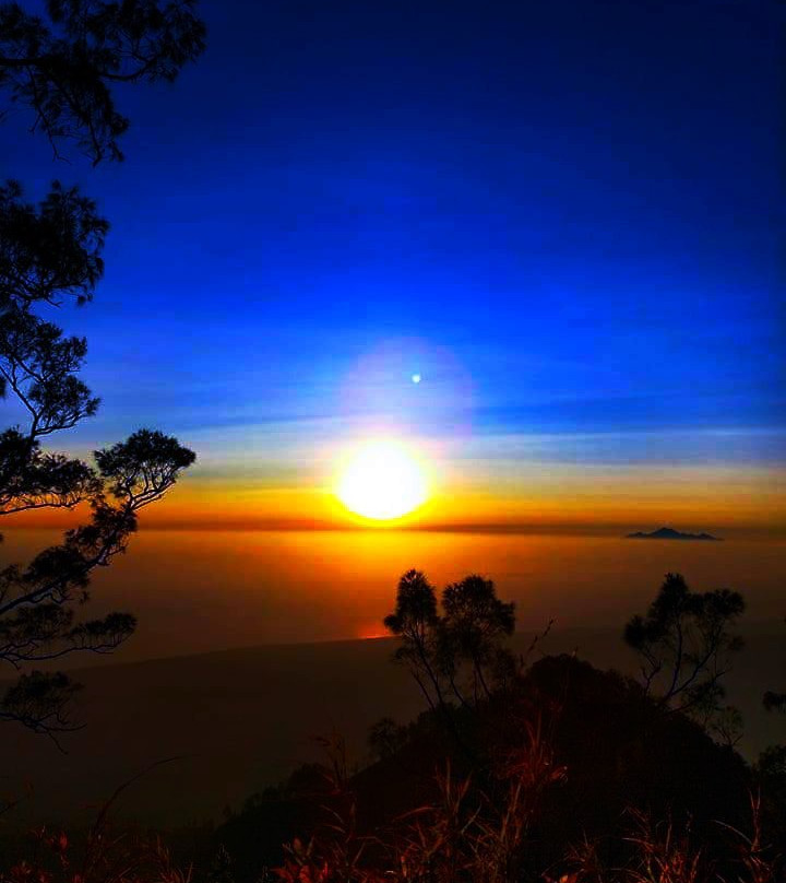 Mount Abang-金塔马尼必去景点