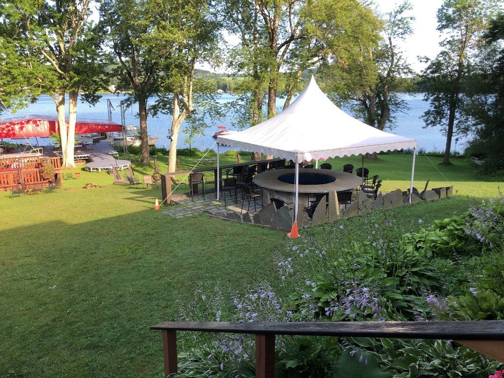 The Lake House主图