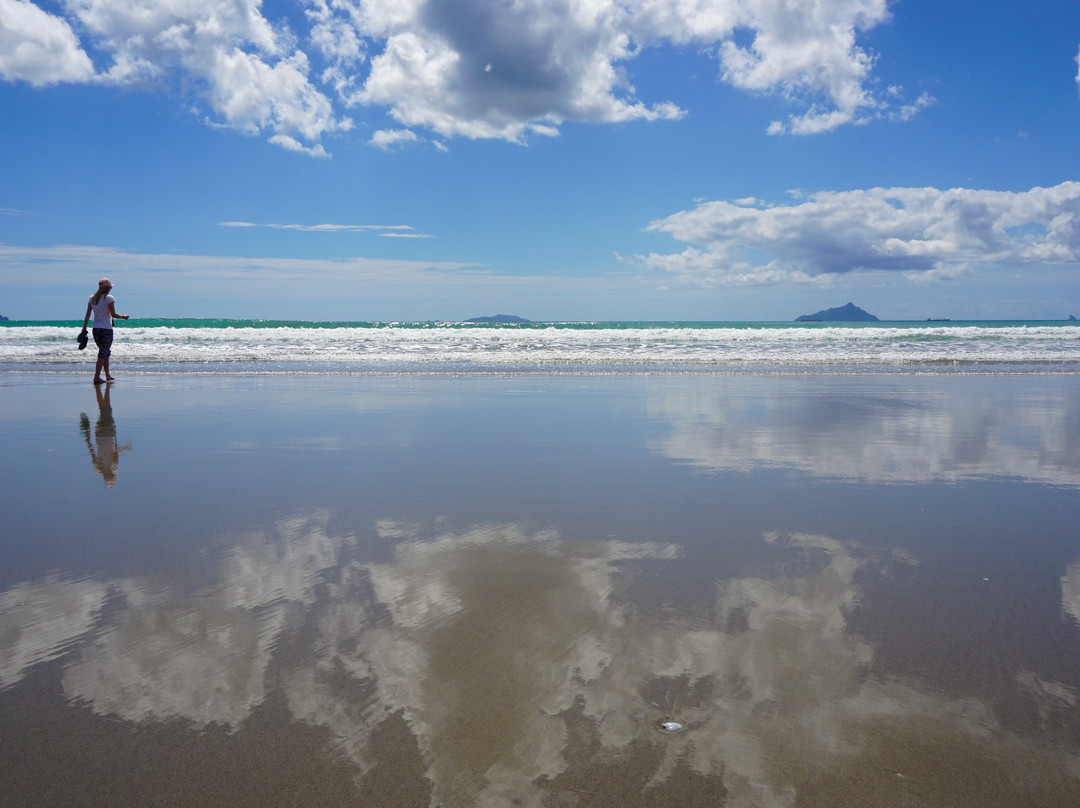 Uretiti Beach景点图片