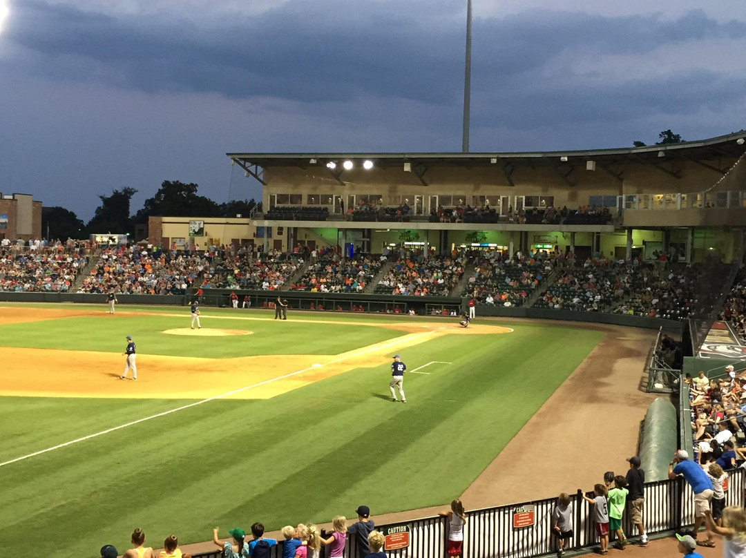 Fluor Field at the West End景点图片