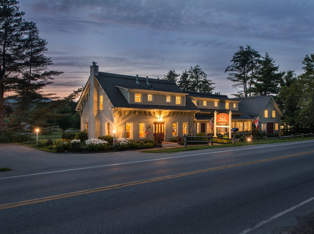 Morrisville酒店住宿-黄铜灯笼酒店