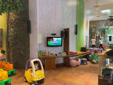 芭堤雅盛泰澜幻影海滩度假村主图