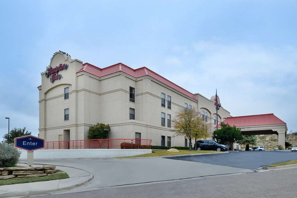 Hampton Inn Eagle Pass主图