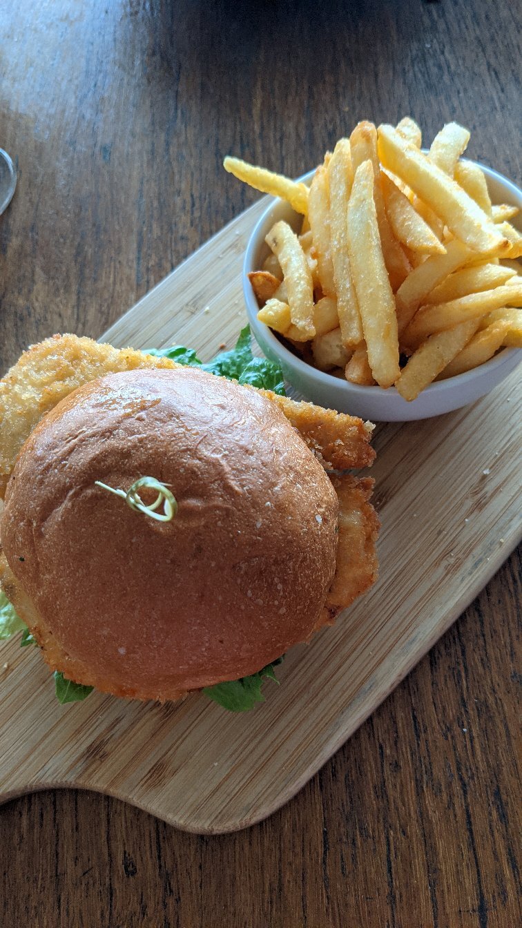 Robertson Public House-官方