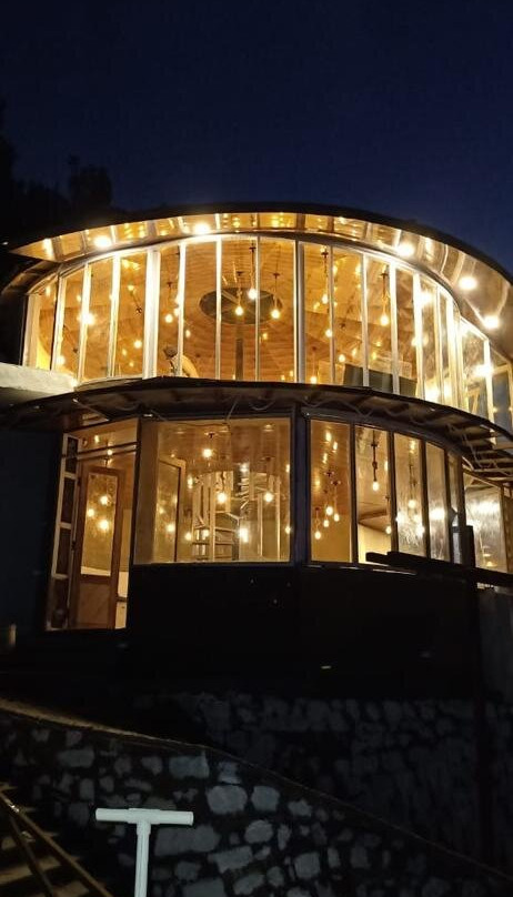 Rooftop Cottages主图