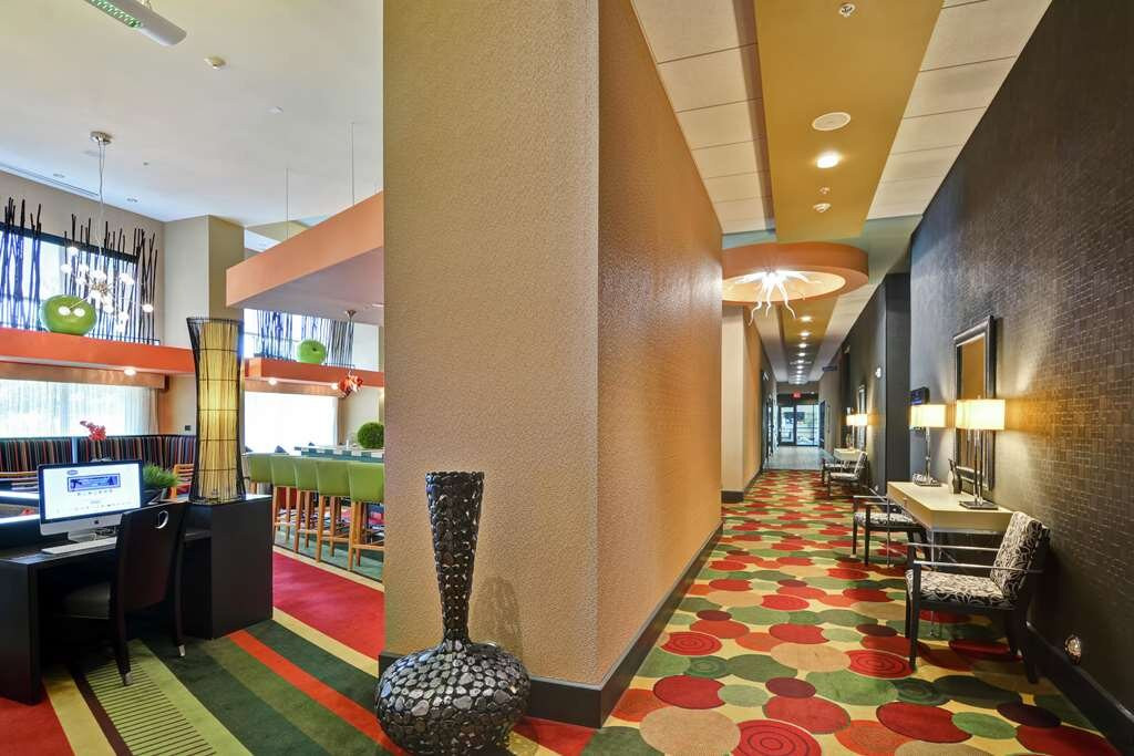 Hampton Inn & Suites Raleigh/Crabtree Valley主图