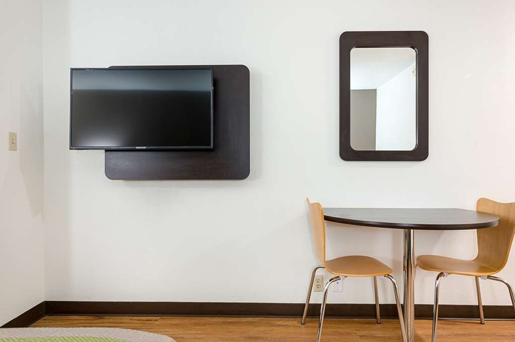 Motel 6 New Iberia, LA主图