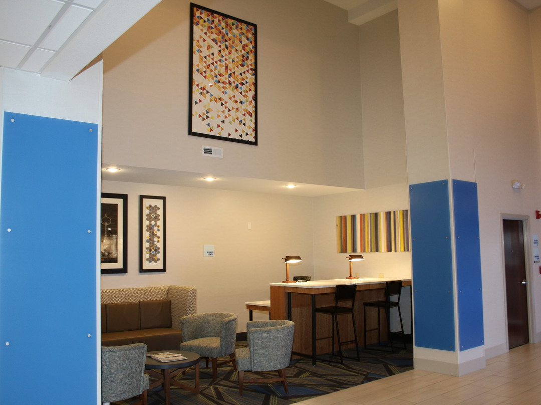 Holiday Inn Express & Suites Douglas By IHG主图