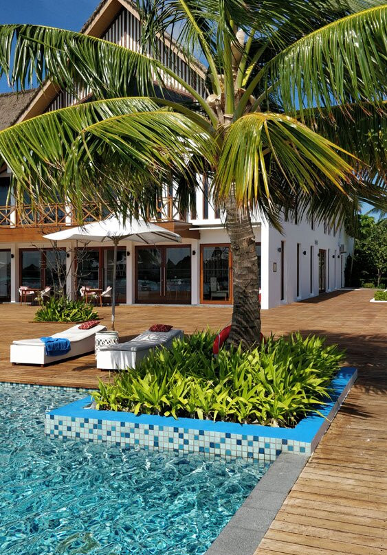 Mercure Maldives Kooddoo Resort主图