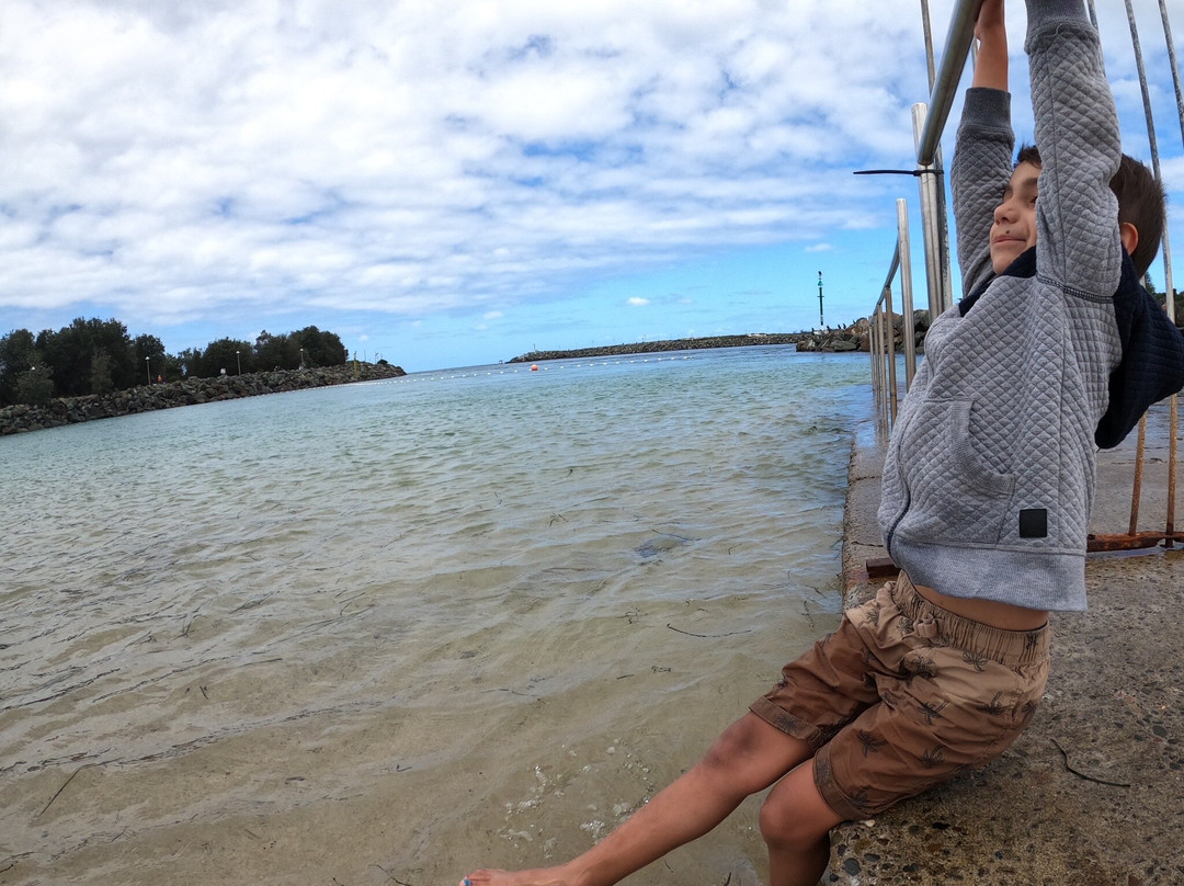 Tuncurry Rock Pool景点图片