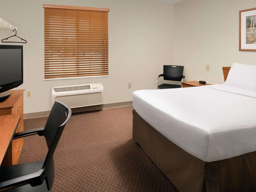 WoodSpring Suites Champaign Urbana主图