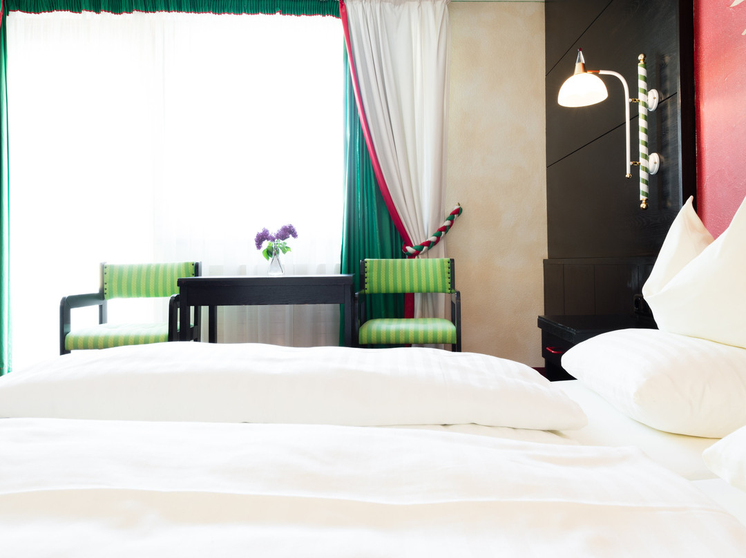 斯科洛芬斯坦酒店主图