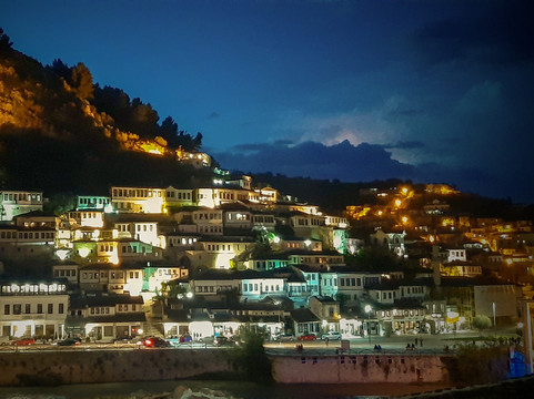 Day Trips from Tirana-地拉那必去景点