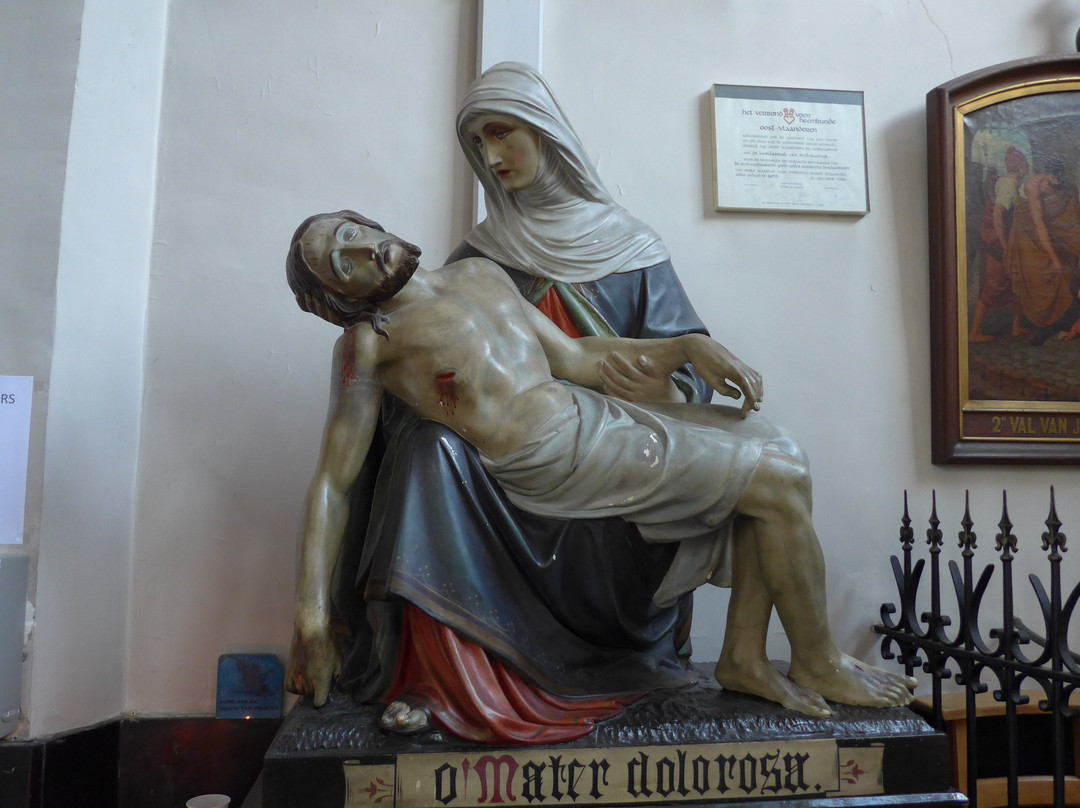 Sint Egidiuskerk Sint Gillis Binnen景点图片