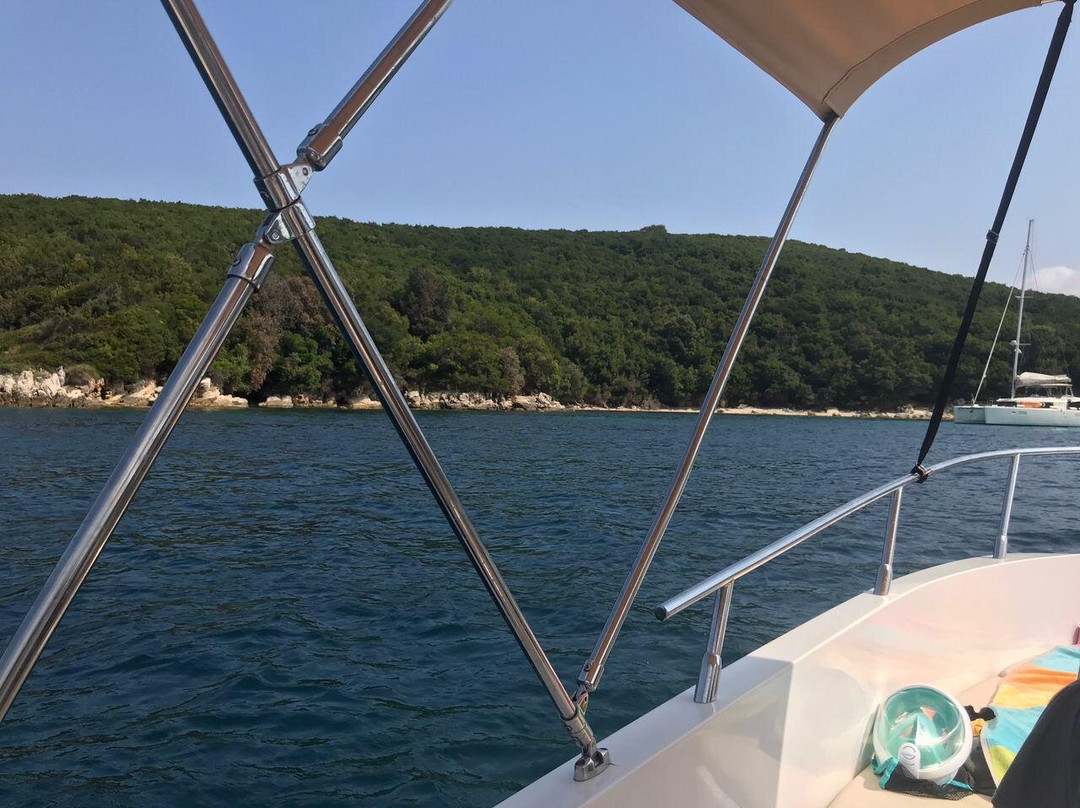 Ninos Boats Rental-Kommeno Bay必去景点