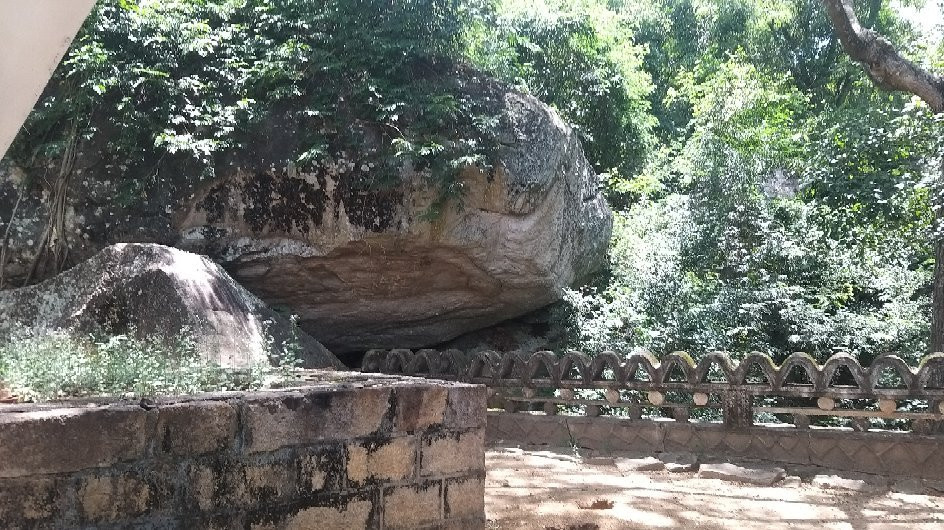 Bambaragala Viharaya景点图片