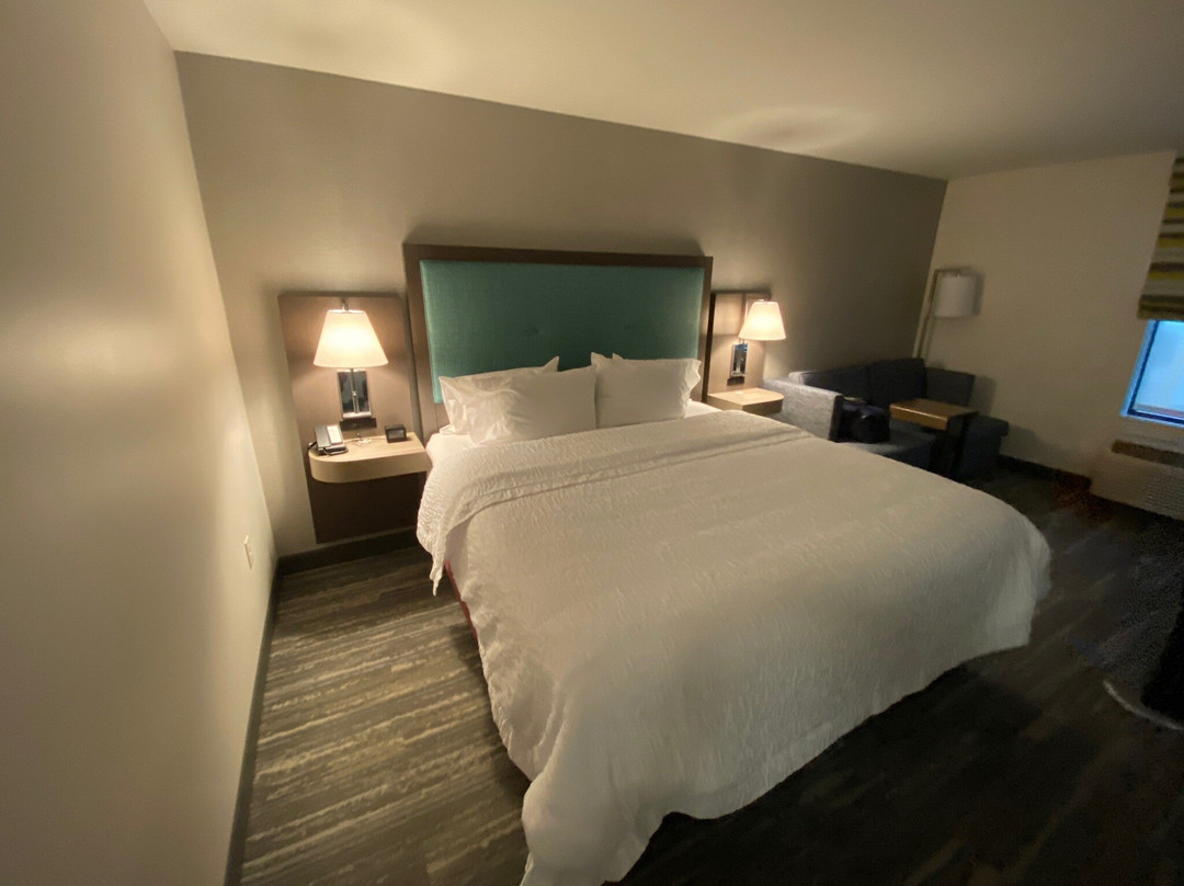 Hampton Inn & Suites Southwest/Sioux Falls主图