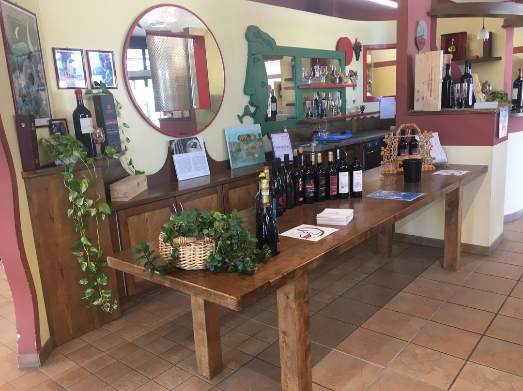 Cantina Sociale Barbera dei Sei Castelli-Castelnuovo Calcea必去景点