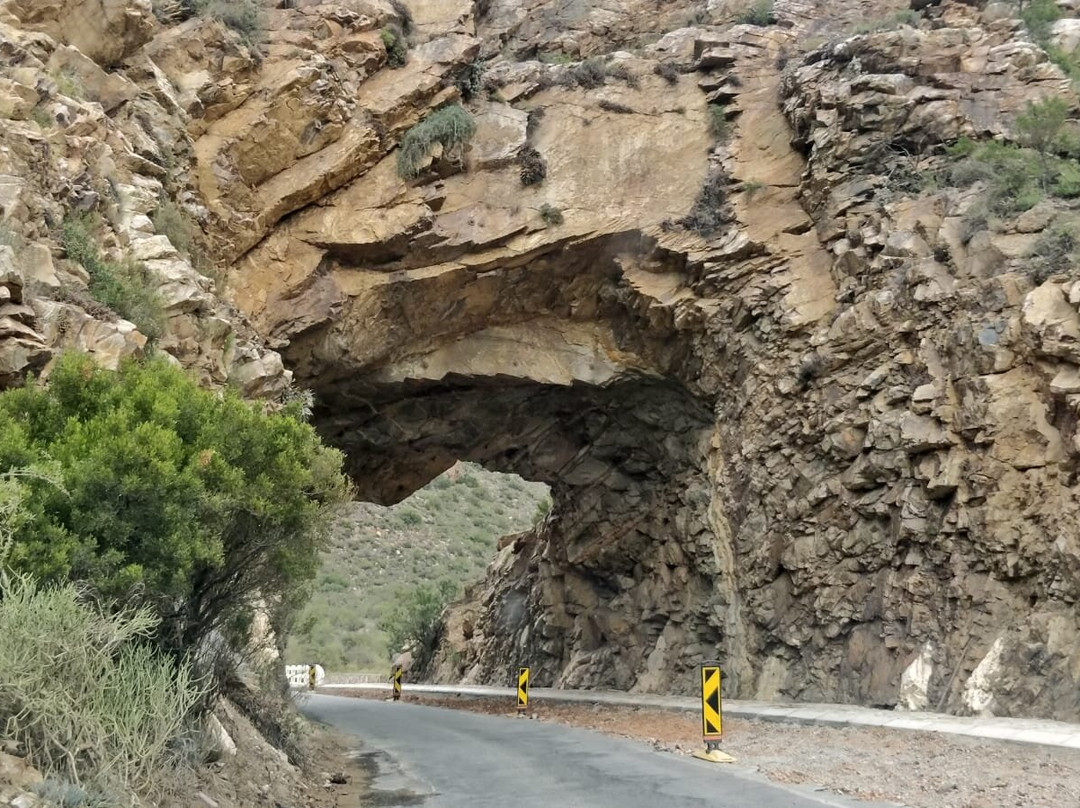 Cogmanskloof Pass-蒙提古必去景点