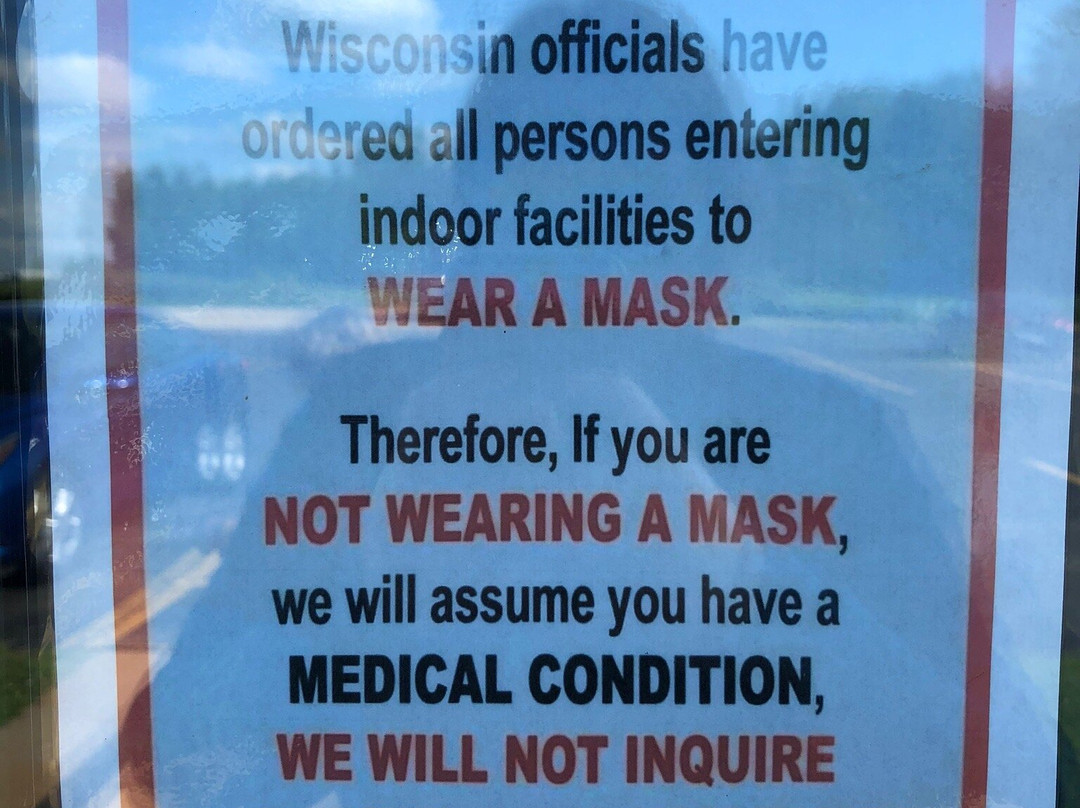 Shawano Four Seasons Hotel主图