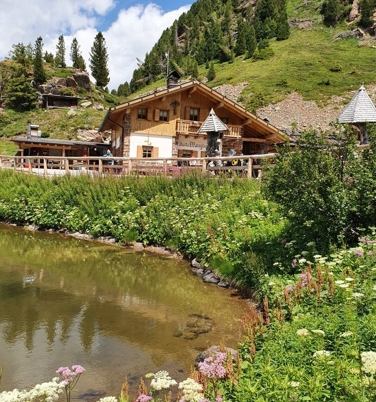 Strada Del Passo Manghen景点图片