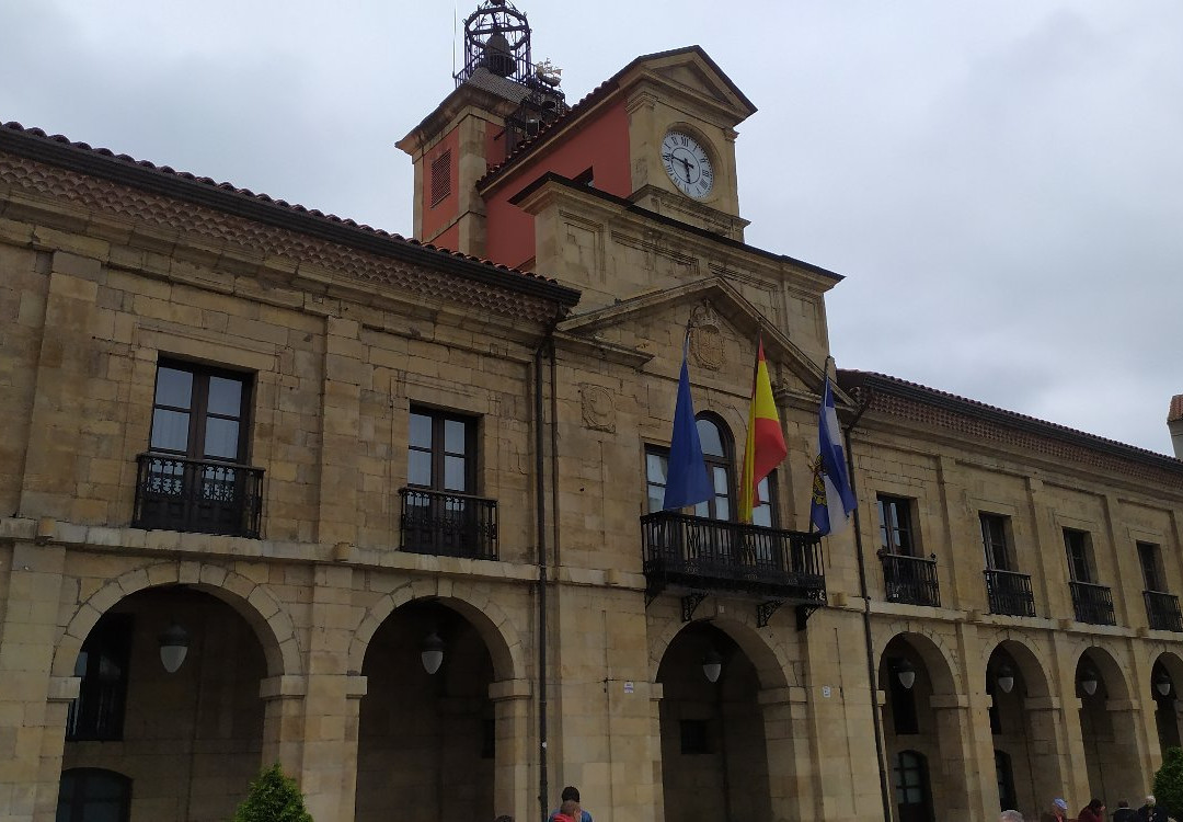 Church of Santo Tomas de Canterbury景点图片