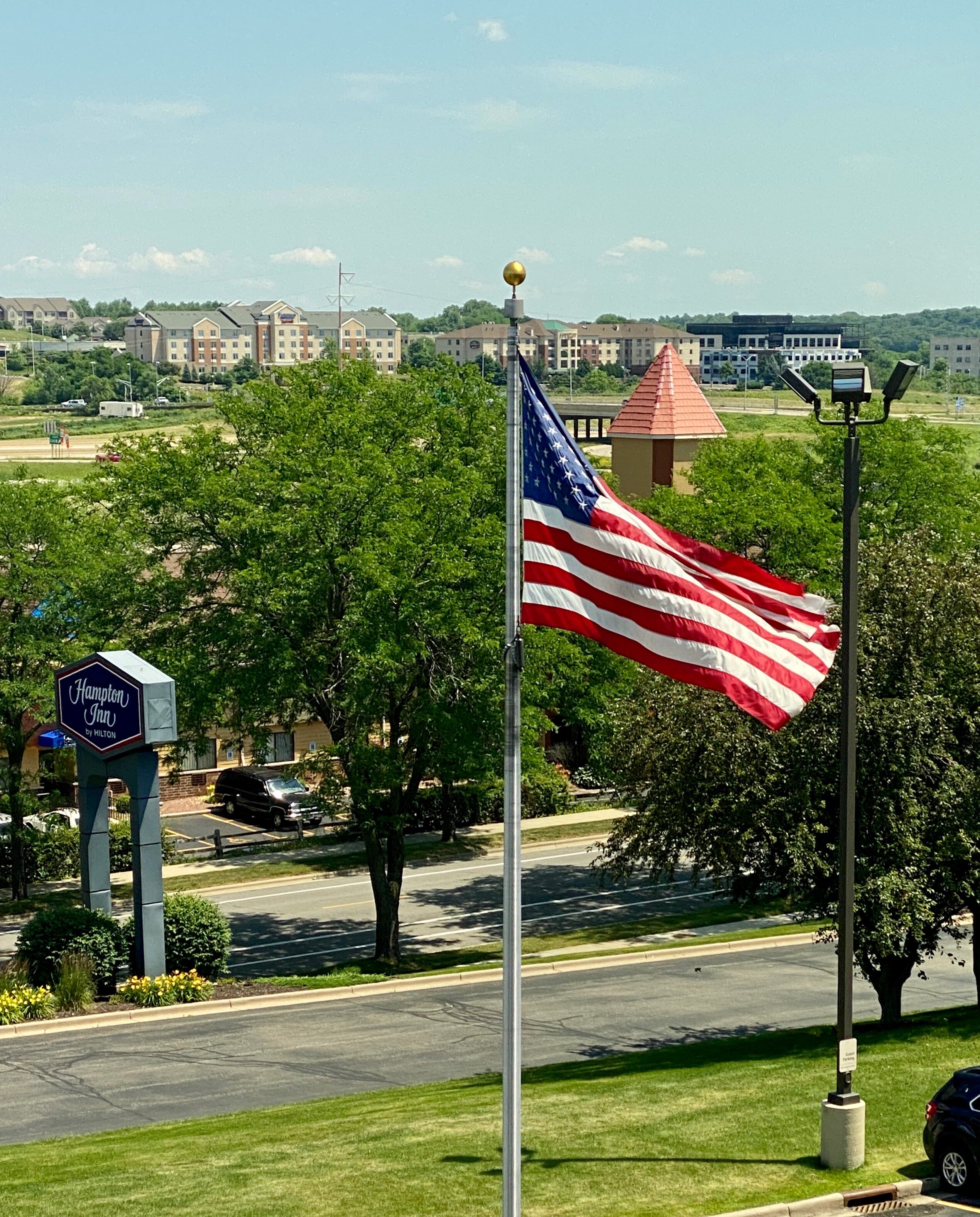 Hampton Inn Madison East-浴室
