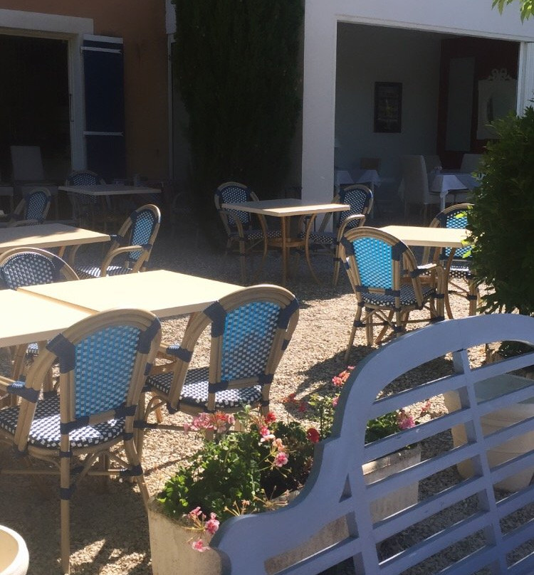 Hôtel le Mas d'Hélène主图