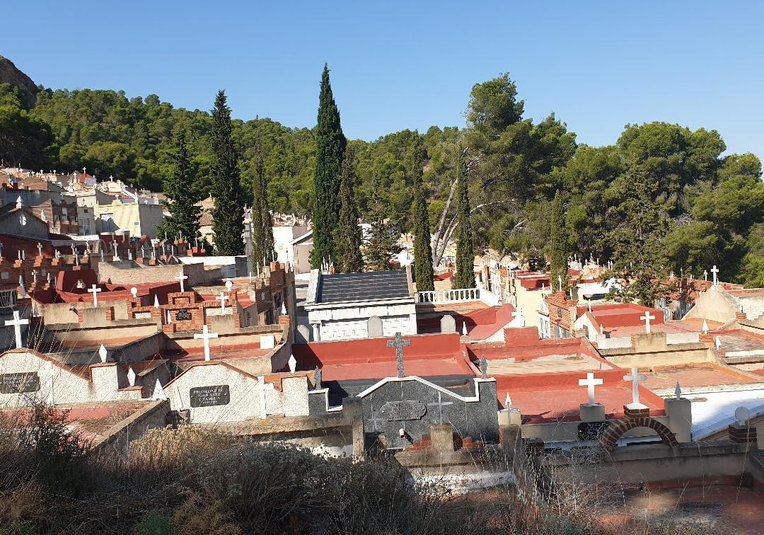Cementerio de Torreaguera-Torreaguera必去景点