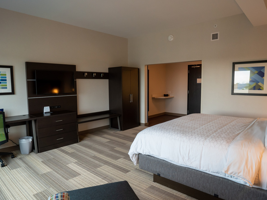 Holiday Inn Express & Suites Richburg By IHG主图