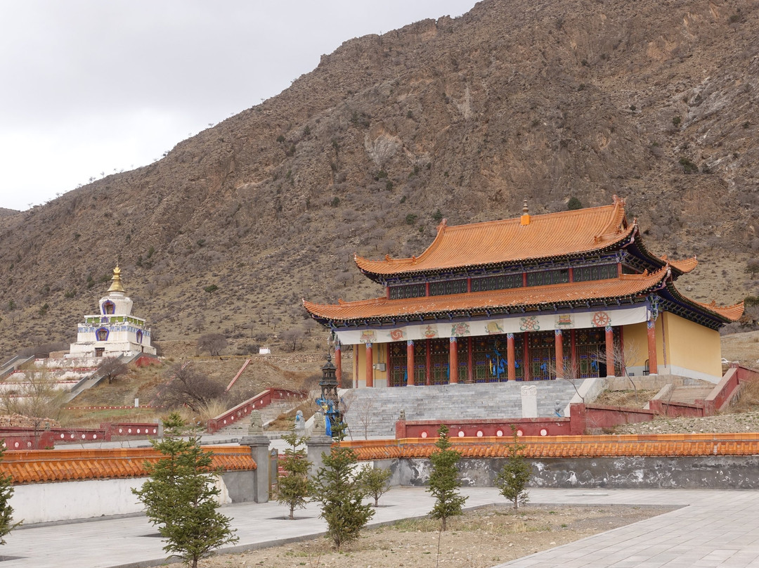 阿拉善广宗寺-阿拉善左旗必去景点