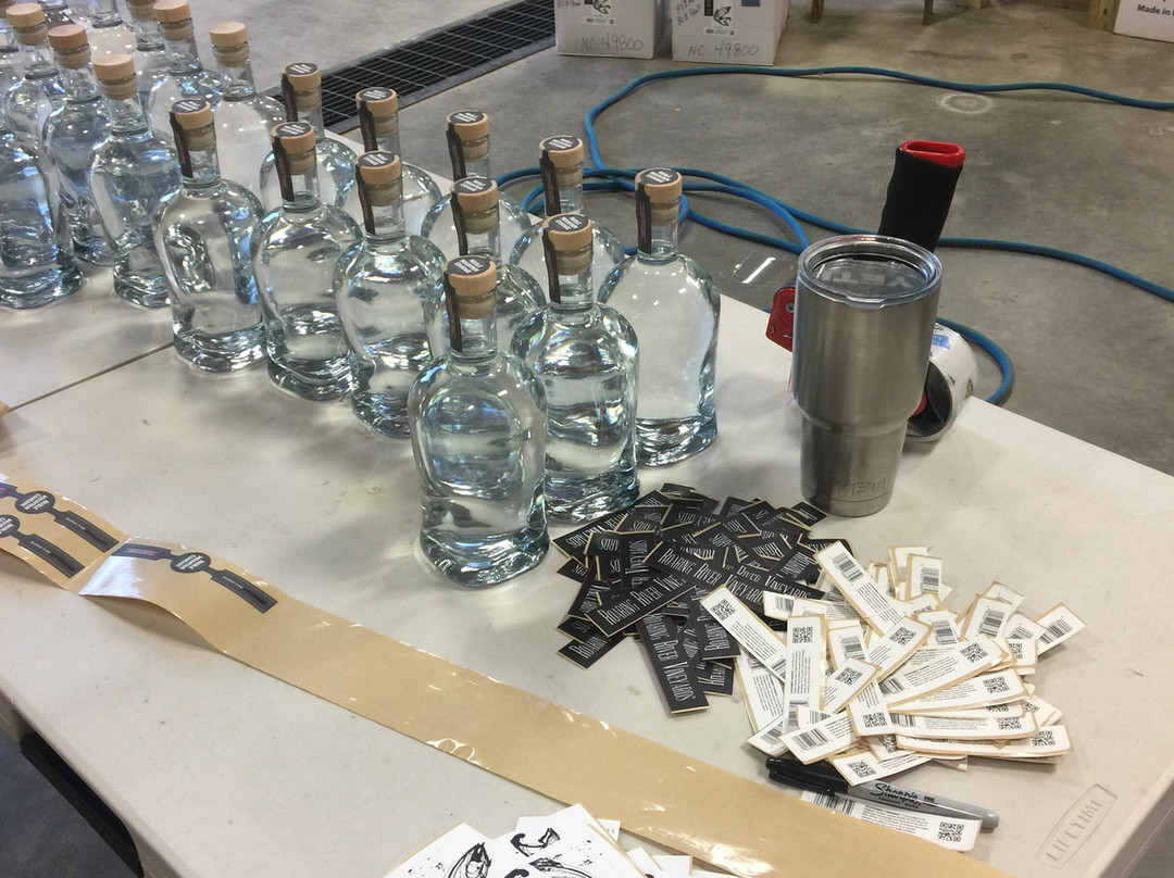 Holman Distillery-Moravian Falls必去景点