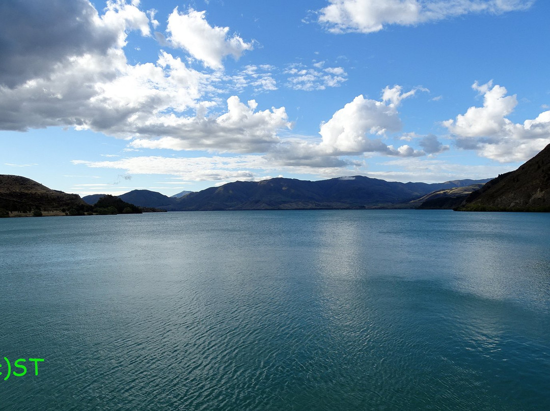 Aviemore Dam景点图片
