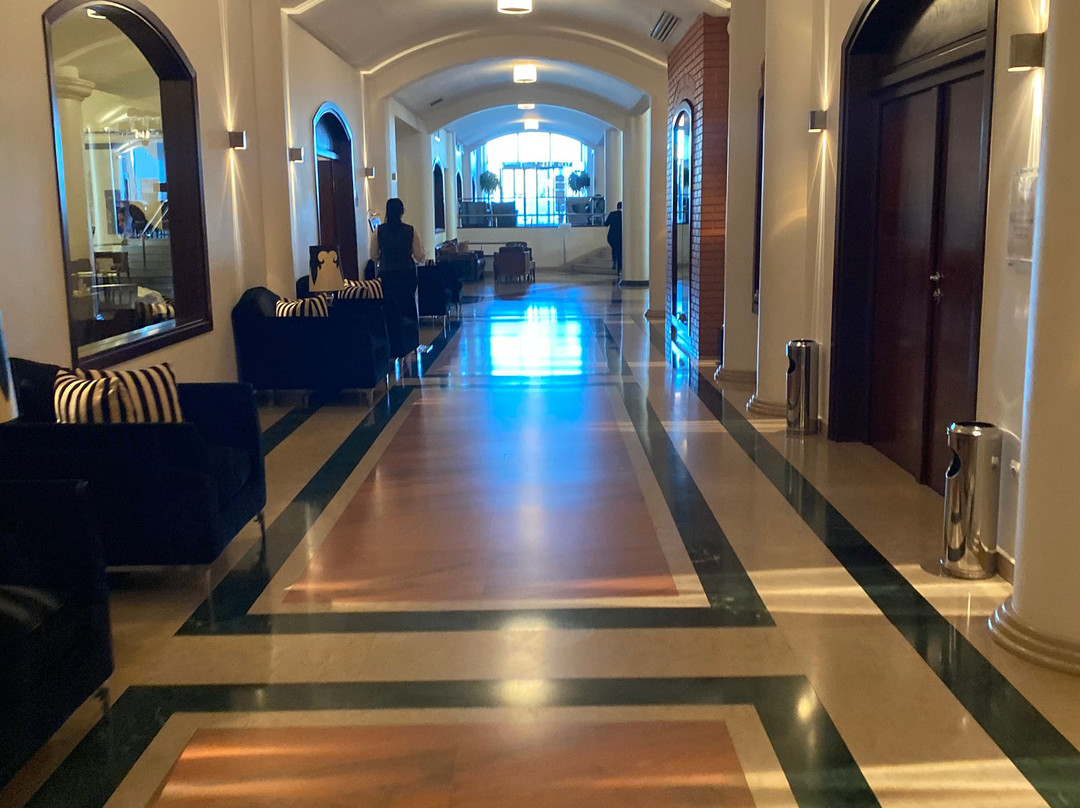 Porto Palace Hotel Thessaloniki主图