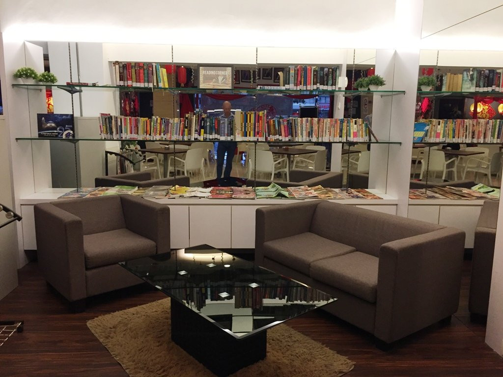 皮内特酒店主图