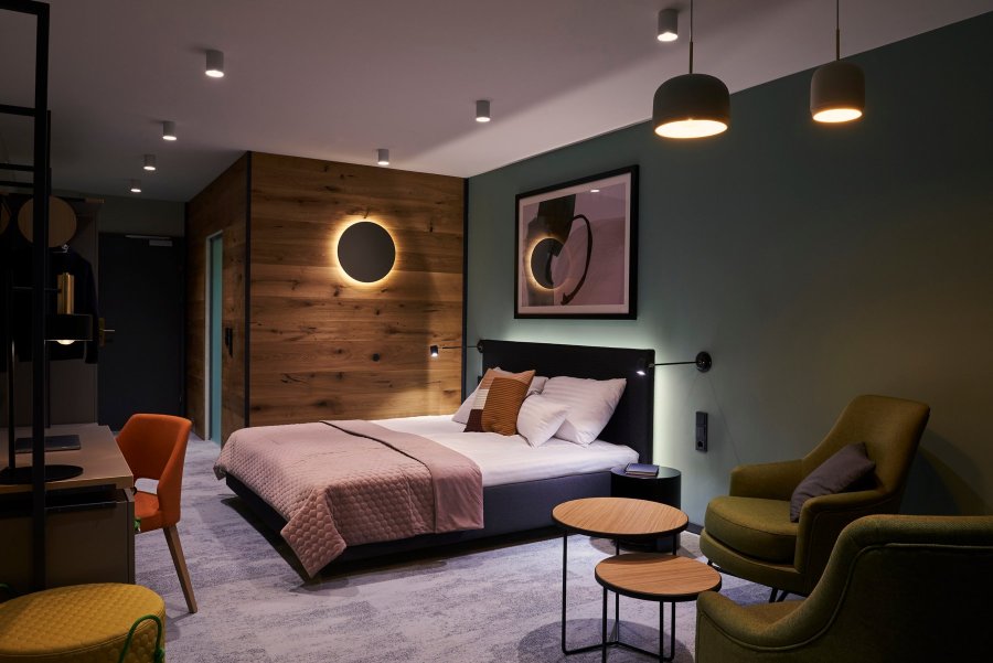 Mountains Hotel-官方