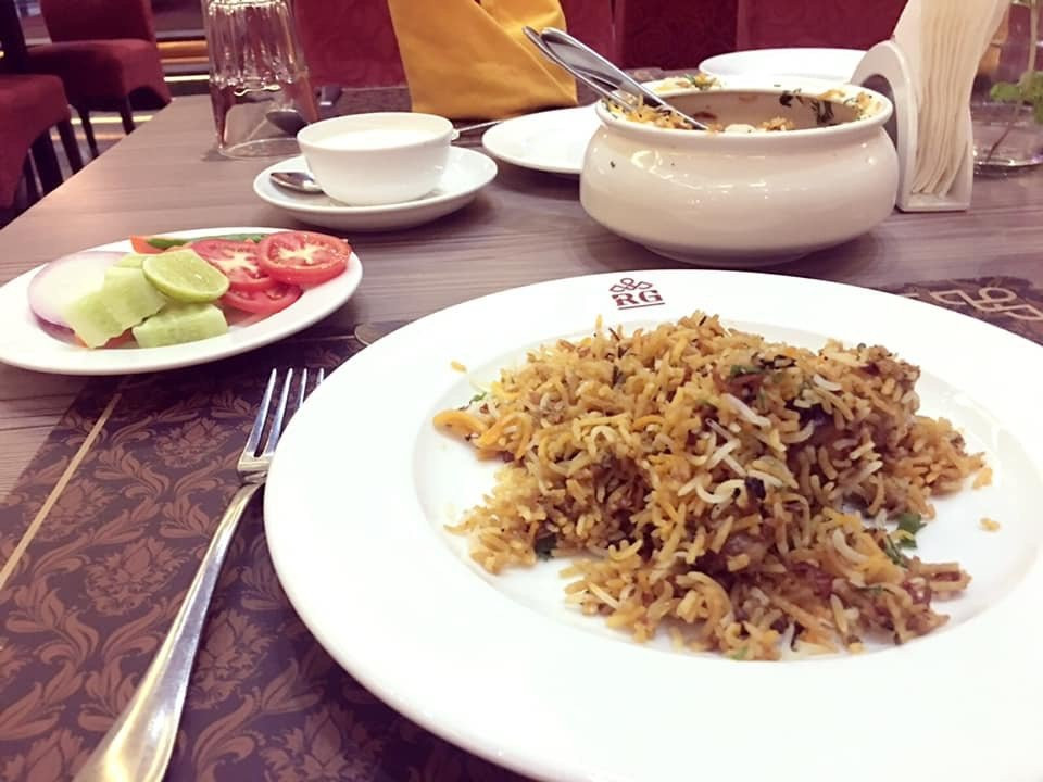 RG Royal Hotel主图