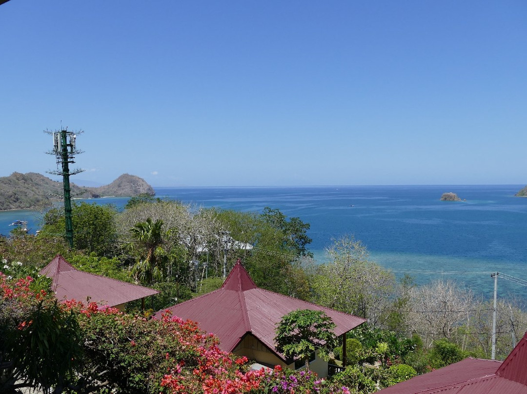 Golo Hilltop Hotel & Restaurant主图