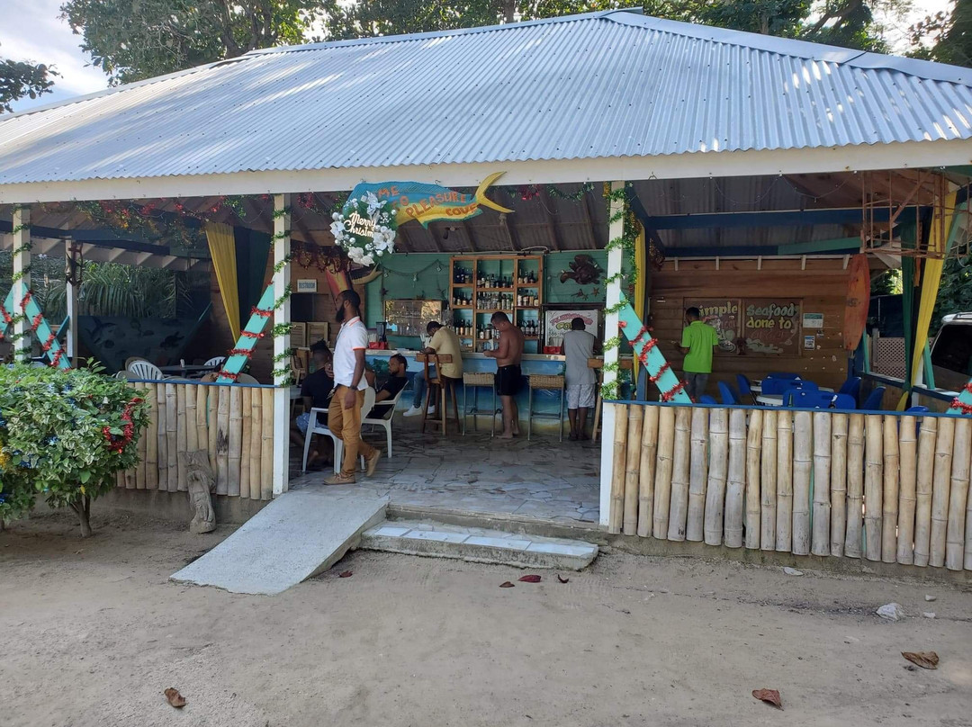 Peat Taylor Tours-奥乔里奥斯必去景点