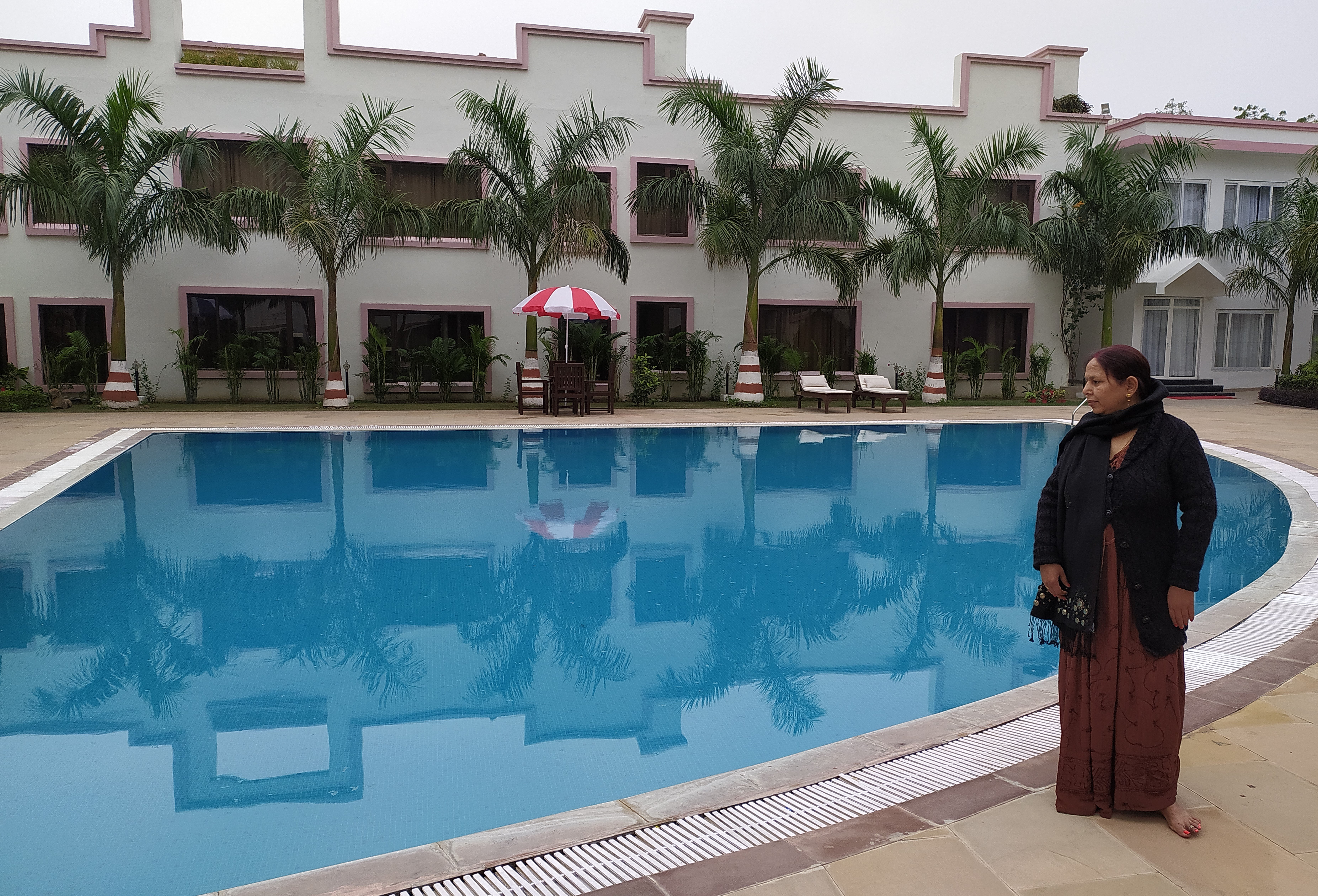 AS Hotels Khajuraho-泳池