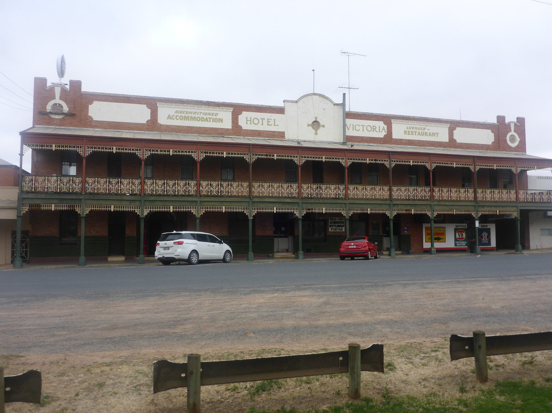 Victoria Hotel Bottleshop主图