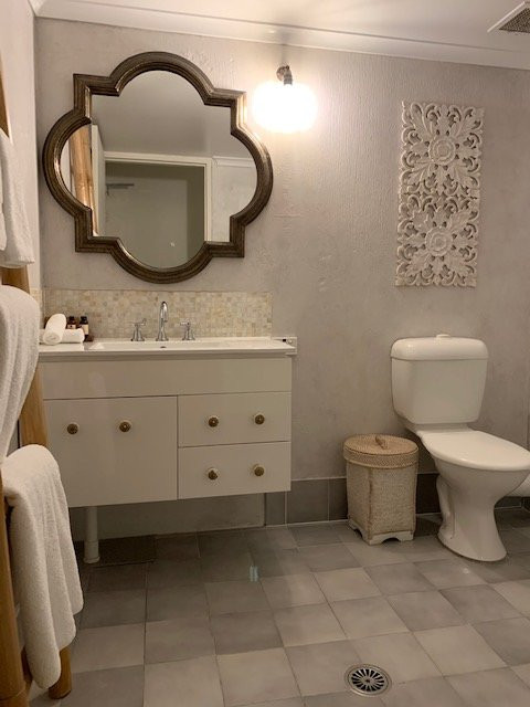 拜伦贵族度假村主图