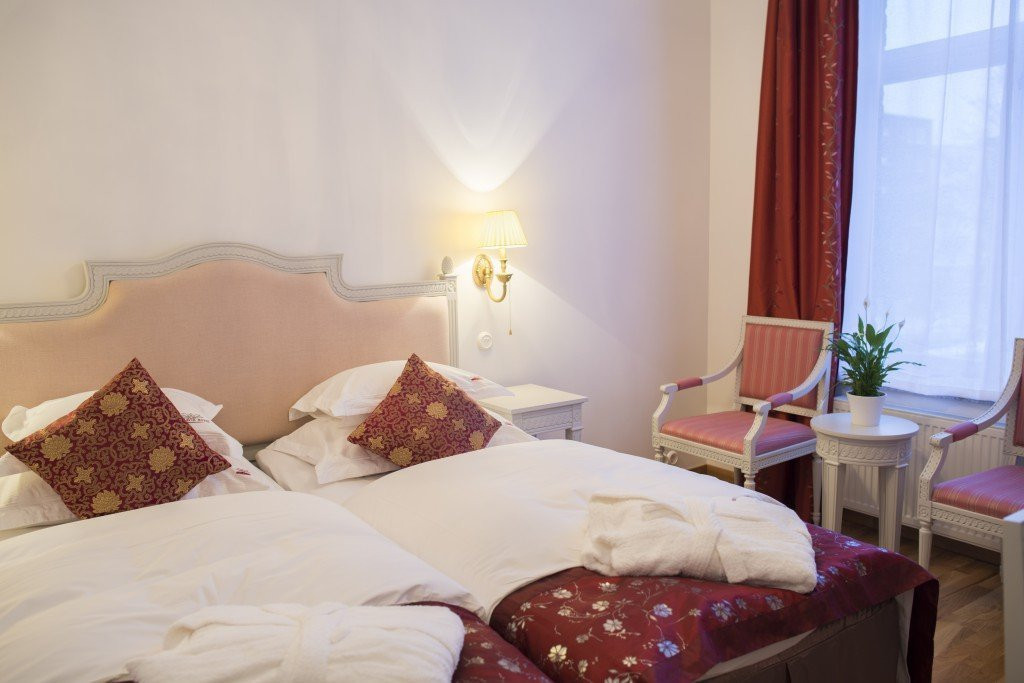 布罗姆马韦克酒店主图